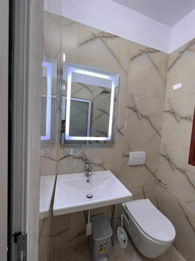 Fiori Rooms Vlorë 外观 照片