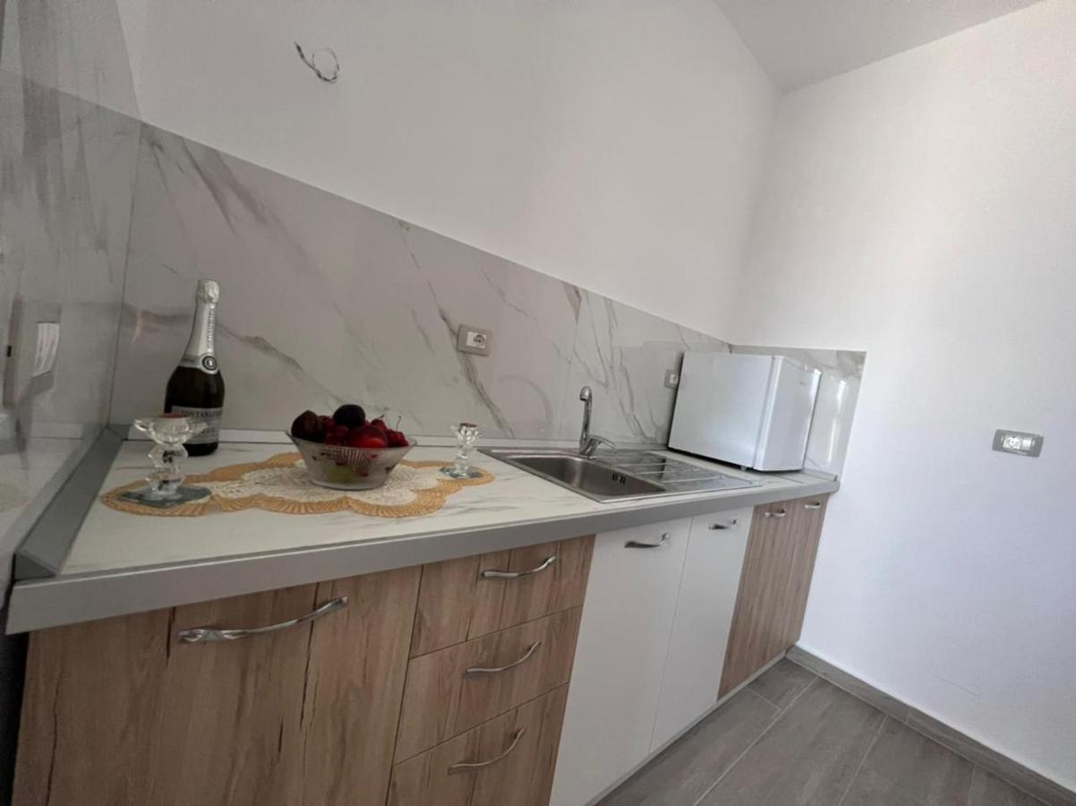Fiori Rooms Vlorë 外观 照片
