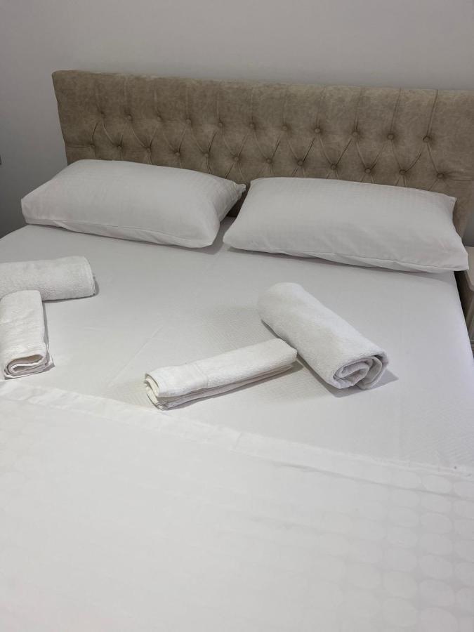 Fiori Rooms Vlorë 外观 照片